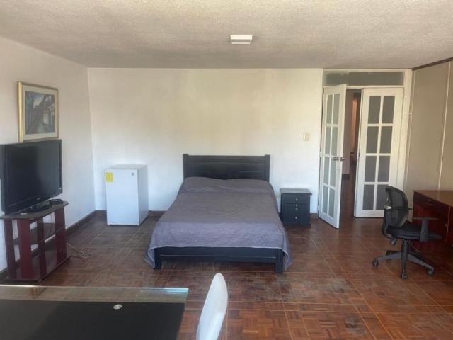 Habitación amoblada en La Colina